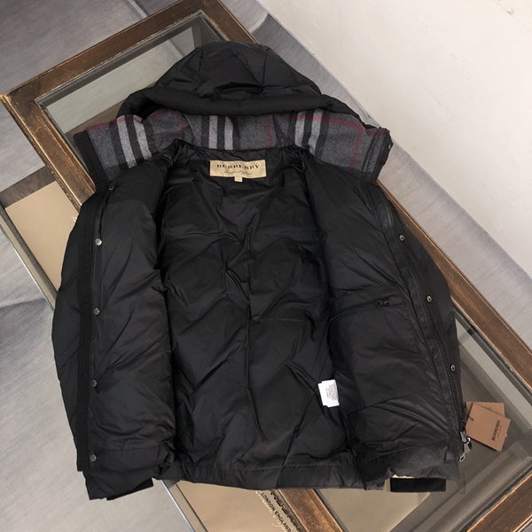 ハイクオリティダウンジャケット角部分ディテール